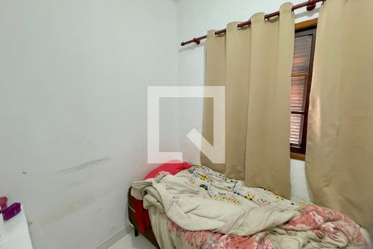 Quarto 2 de casa à venda com 5 quartos, 100m² em Jardim Presidente Dutra, Guarulhos