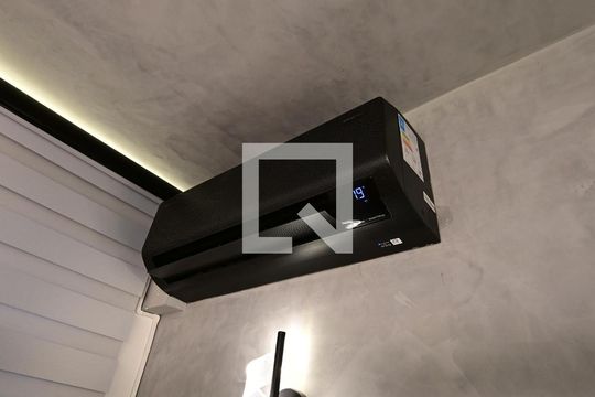 Sala de apartamento para alugar com 2 quartos, 56m² em Setor Bueno, Goiânia