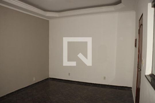 Casa para alugar com 2 quartos, 200m² em Jardim Guairaca, São Paulo
