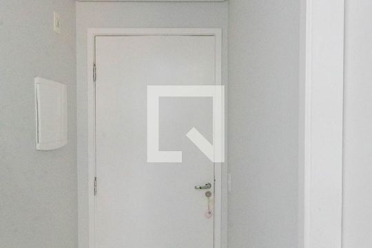 Hall de entrada de apartamento à venda com 3 quartos, 87m² em Vila Progresso, Campinas