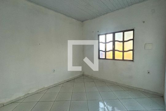 Quarto de casa para alugar com 2 quartos, 425m² em Extensão do Bosque, Rio das Ostras