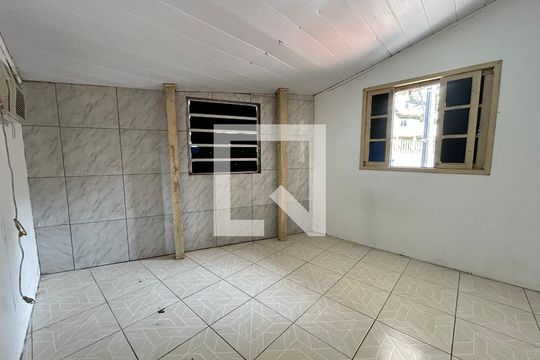 Quarto 1 de casa para alugar com 3 quartos, 100m² em Capoeiras, Florianópolis