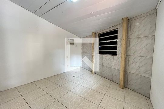 Quarto 1 de casa para alugar com 3 quartos, 100m² em Capoeiras, Florianópolis