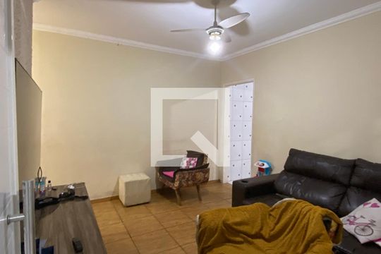 Sala de casa para alugar com 3 quartos, 180m² em Jardim D’abril, Osasco