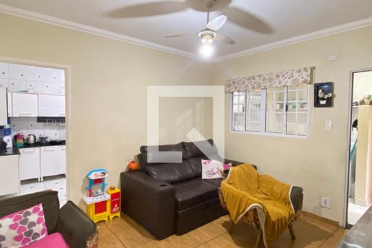 Sala de casa para alugar com 3 quartos, 180m² em Jardim D’abril, Osasco
