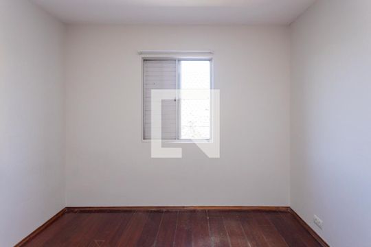 Quarto 1 de apartamento para alugar com 3 quartos, 80m² em Vila Sao Jose (cidade Dutra), São Paulo