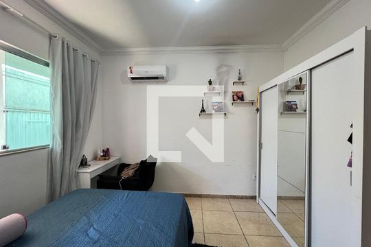 Quarto Suíte 1 de casa à venda com 4 quartos, 360m² em Parque Xangri-lá, Contagem