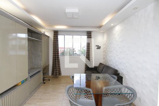Sala de apartamento para alugar com 2 quartos, 53m² em Nova Gameleira, Belo Horizonte