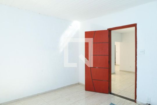 Quarto 1 de casa para alugar com 3 quartos, 180m² em São Miguel Paulista, São Paulo