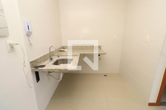 Studio de kitnet/studio para alugar com 1 quarto, 22m² em Caminho das Árvores, Salvador