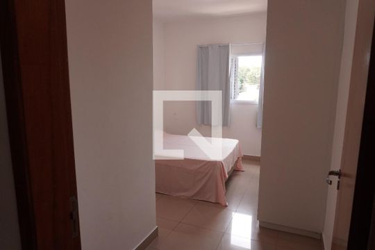 Quarto Suíte de apartamento para alugar com 3 quartos, 82m² em Centro, São Carlos