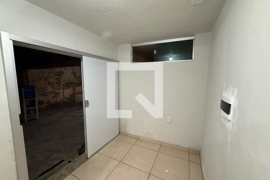 Kitnet de kitnet/studio para alugar com 1 quarto, 14m² em Tropical, Contagem