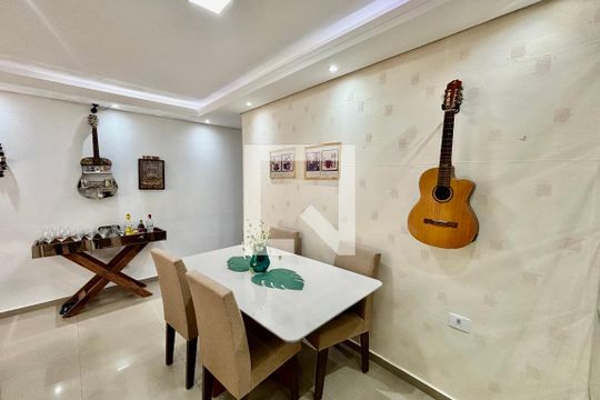 Apartamento para alugar com 3 quartos, 65m² em Vila Araguaia, São Paulo