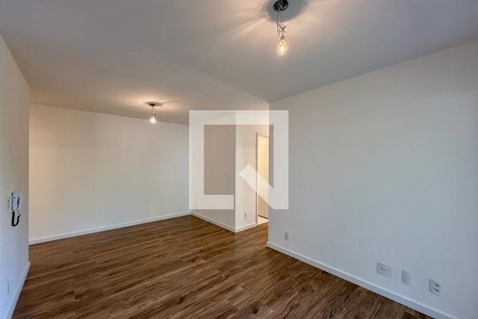 Sala  de apartamento à venda com 4 quartos, 110m² em Santo Amaro, São Paulo