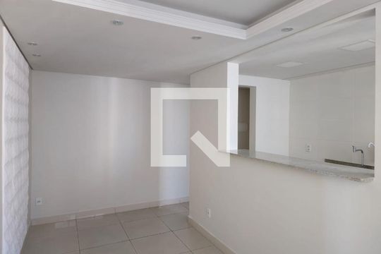 Sala  de apartamento para alugar com 2 quartos, 47m² em Gopouva, Guarulhos