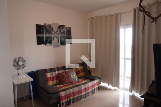 Sala de apartamento para alugar com 1 quarto, 58m² em Centro, São Carlos