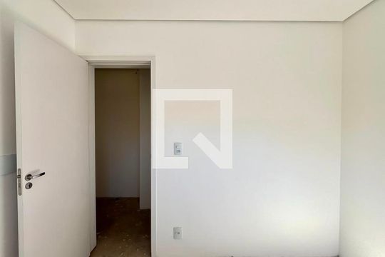 Suíte 1 de casa de condomínio à venda com 3 quartos, 168m² em Chácara Primavera, Campinas