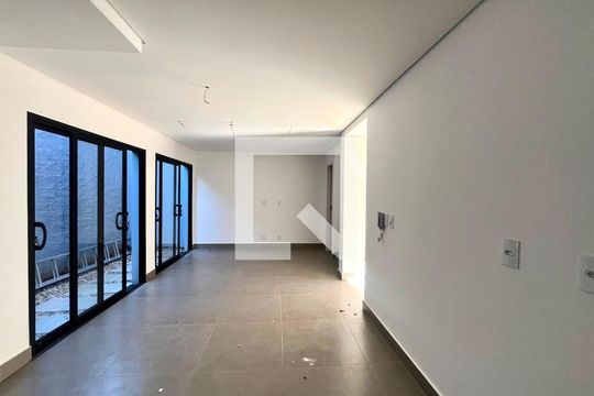 Sala de casa de condomínio à venda com 3 quartos, 168m² em Chácara Primavera, Campinas