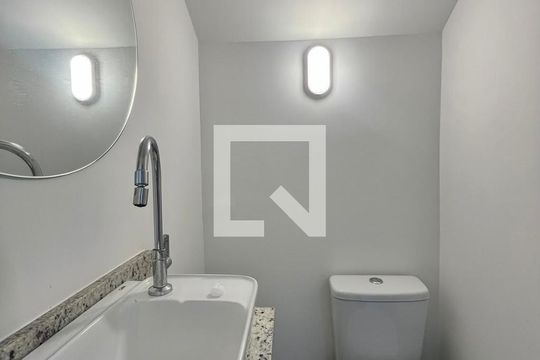 Lavabo de casa de condomínio para alugar com 3 quartos, 168m² em Chácara Primavera, Campinas