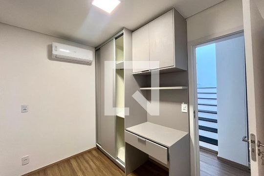 Suíte 1 de casa de condomínio para alugar com 3 quartos, 168m² em Chácara Primavera, Campinas