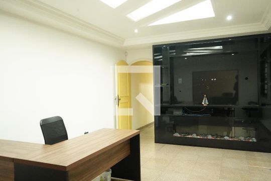 Sala 2 de casa à venda com 3 quartos, 400m² em Vila Nova Manchester, São Paulo