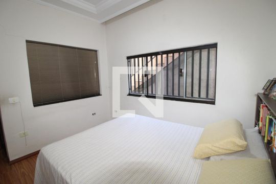 Quarto Suíte 1 de casa para alugar com 3 quartos, 260m² em Cidade Líder, São Paulo