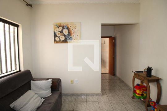 Sala de casa para alugar com 3 quartos, 260m² em Cidade Líder, São Paulo