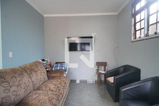 Sala de casa à venda com 2 quartos, 90m² em Vicentina, São Leopoldo