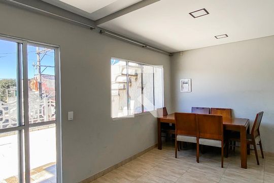 Casa para alugar com 2 quartos, 90m² em Vila Ré, São Paulo