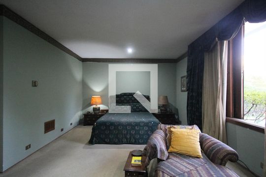 Suíte 1 de casa de condomínio à venda com 5 quartos, 1690m² em Morumbi, São Paulo