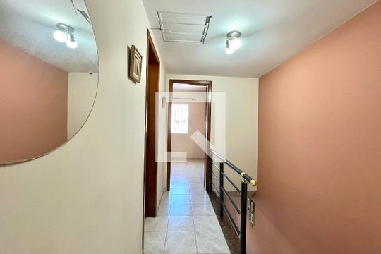 Corredor de casa à venda com 3 quartos, 154m² em Jabaquara, São Paulo