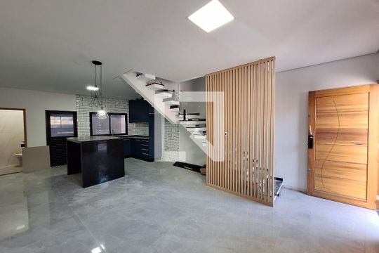 Casa à venda com 3 quartos, 130m² em Vila Alto de Santo Andre, Santo André