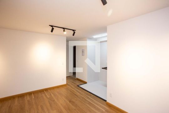 Sala de apartamento para alugar com 2 quartos, 70m² em Centro, Diadema
