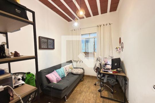 Quarto 2 de casa para alugar com 3 quartos, 65m² em Bela Vista, Contagem