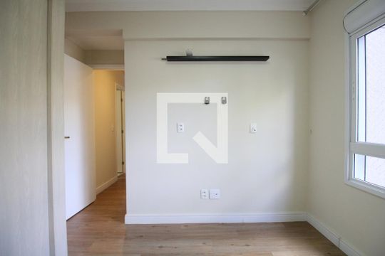 Quarto 1 de apartamento para alugar com 2 quartos, 49m² em Vila Andrade, São Paulo