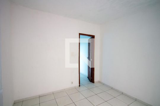 Sala de casa para alugar com 2 quartos, 58m² em Alcantara, São Gonçalo