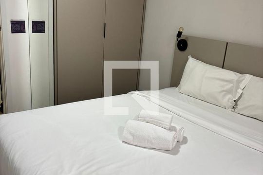 Studio de kitnet/studio à venda com 1 quarto, 17m² em Rebouças, Curitiba