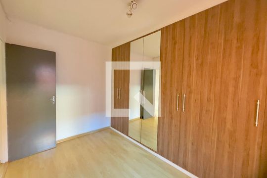 Quarto 1 de apartamento à venda com 2 quartos, 60m² em Gopouva, Guarulhos