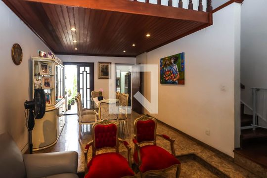 Sala de casa à venda com 3 quartos, 200m² em Ipiranga, São Paulo