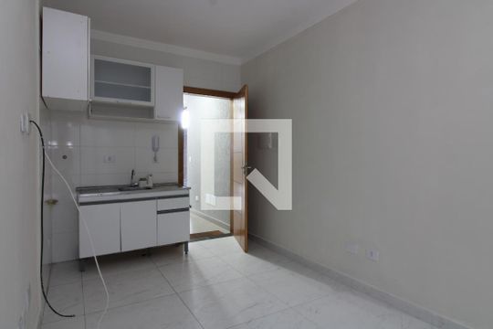 Sala / Cozinha de apartamento para alugar com 2 quartos, 40m² em Vila Lais, São Paulo