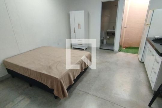 Kitnet/Studio para alugar com 1 quarto, 20m² em Parque das Laranjeiras, Goiânia