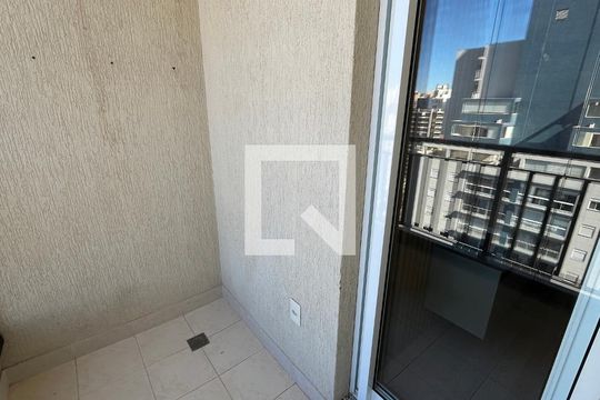 Apartamento para alugar com 2 quartos, 70m² em Vila Itapura, Campinas