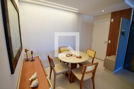 Sala de apartamento para alugar com 3 quartos, 80m² em Bonfim, Campinas