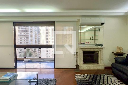 Sala de apartamento para alugar com 4 quartos, 210m² em Paraíso, São Paulo