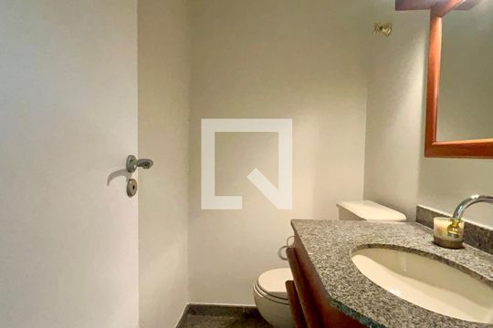 Lavabo de apartamento para alugar com 4 quartos, 210m² em Paraíso, São Paulo