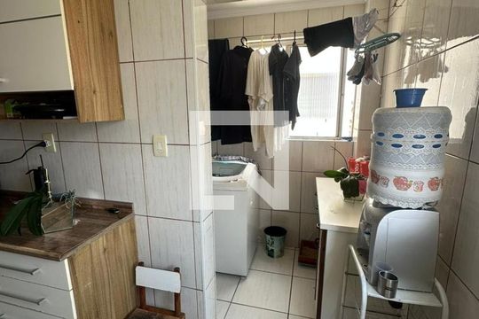 Cozinha de apartamento para alugar com 2 quartos, 87m² em Éden, Sorocaba