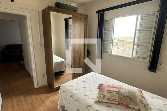 Quarto de apartamento para alugar com 2 quartos, 87m² em Éden, Sorocaba