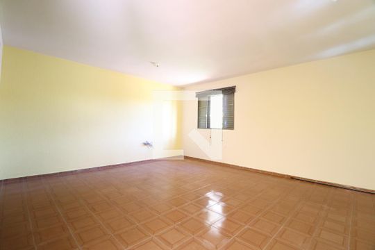 Sala de casa para alugar com 5 quartos, 250m² em Nossa Senhora Aparecida, Uberlândia