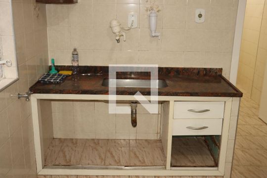 Cozinha de casa para alugar com 3 quartos, 152m² em Vila California, São Paulo