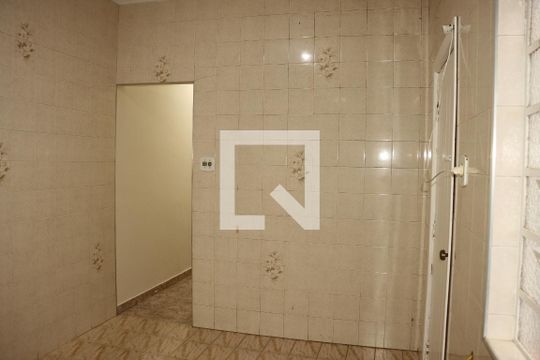 Cozinha de casa para alugar com 3 quartos, 152m² em Vila California, São Paulo